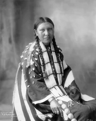 Alice Lone Bear, Sioux